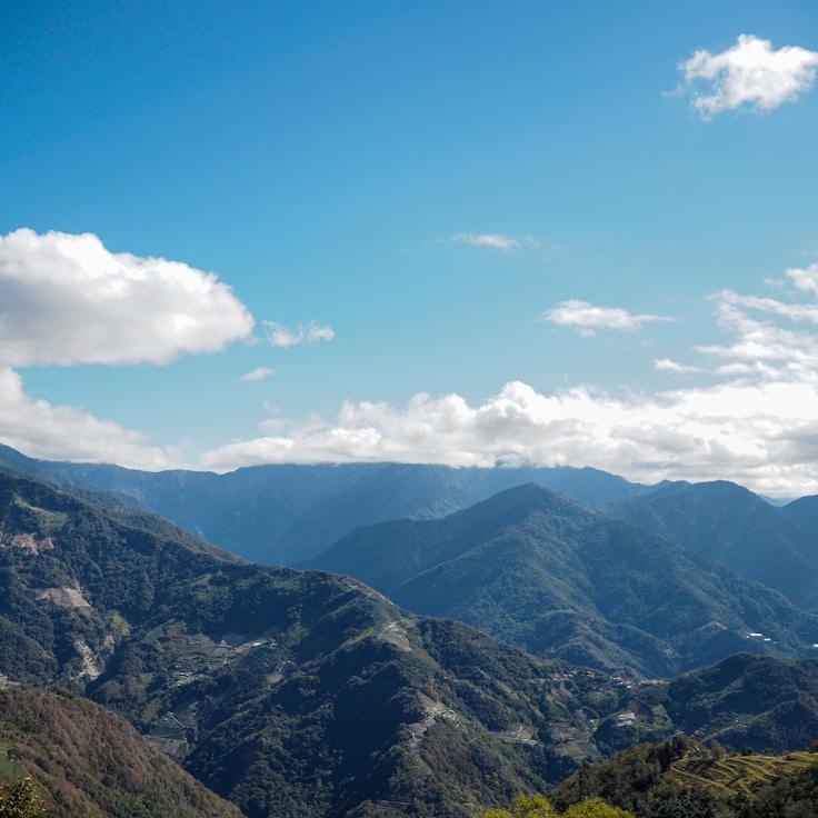 Outdoor terrace seating suitable for families in Zürich